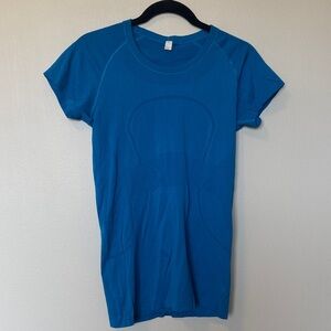 Lululemon Blue Athletic Short Sleeve Tee